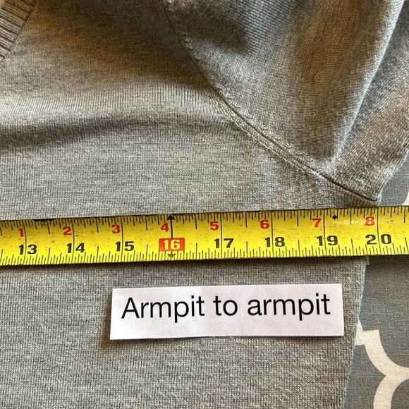 Adrianna Papell Button Front Sweater/shirt combo szM - Picture 11 of 16